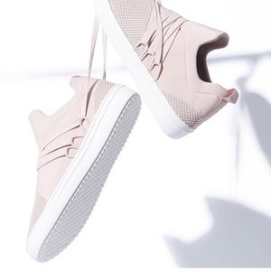 Meet your Posher, Jenny